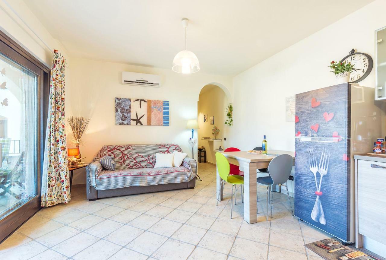 Casa Vacanze Pedras Santa Maria Navarrese Exteriér fotografie
